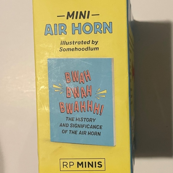 RP Minis Mini Air Horn With "Bwah Bwah Bwahhh" Book - New - Picture 2 of 5